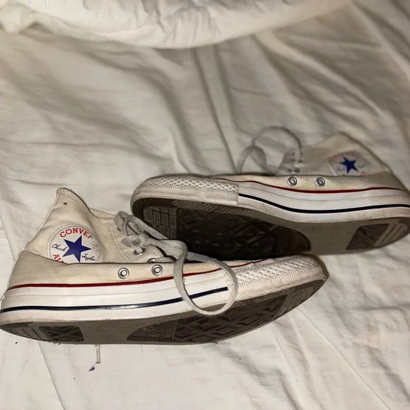 Converse Shoes Men’s 7 Women’s 9 - Picture 8 of 8